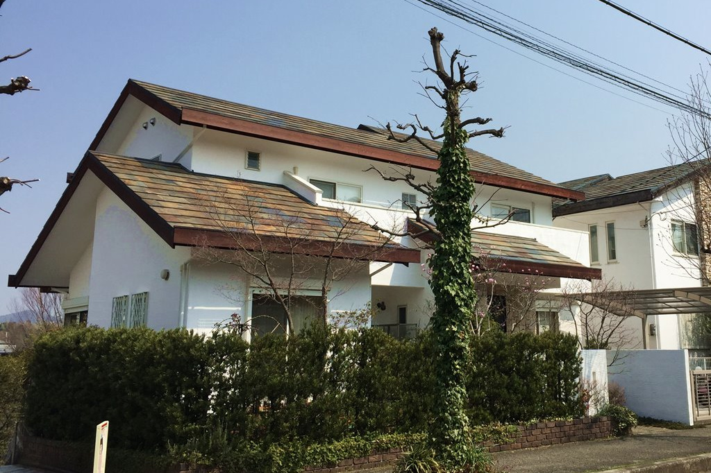 無添加住宅・高台に聳える棲家