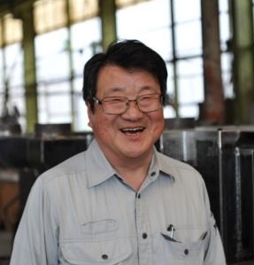 石村眞一氏
