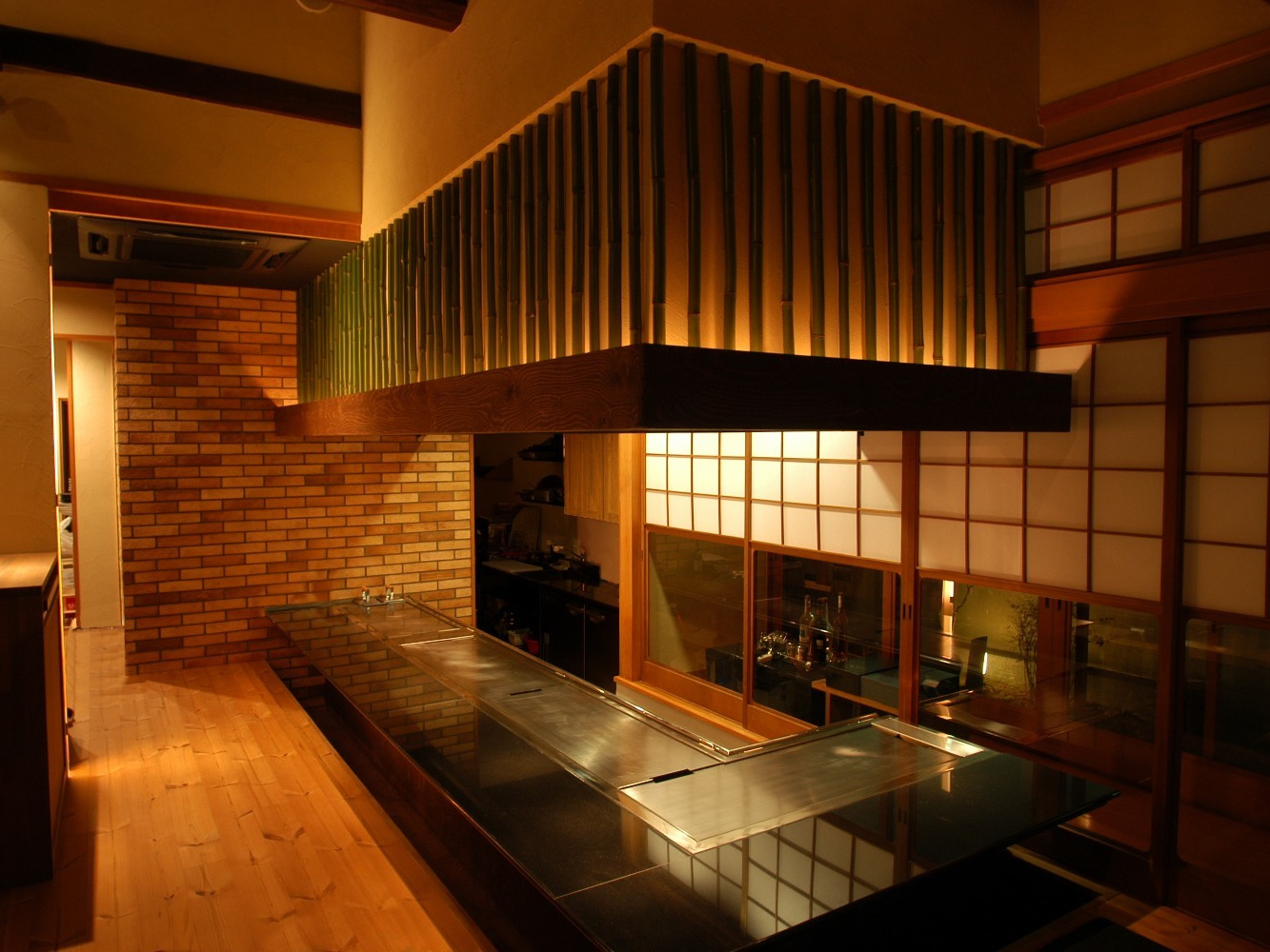 鉄板焼店